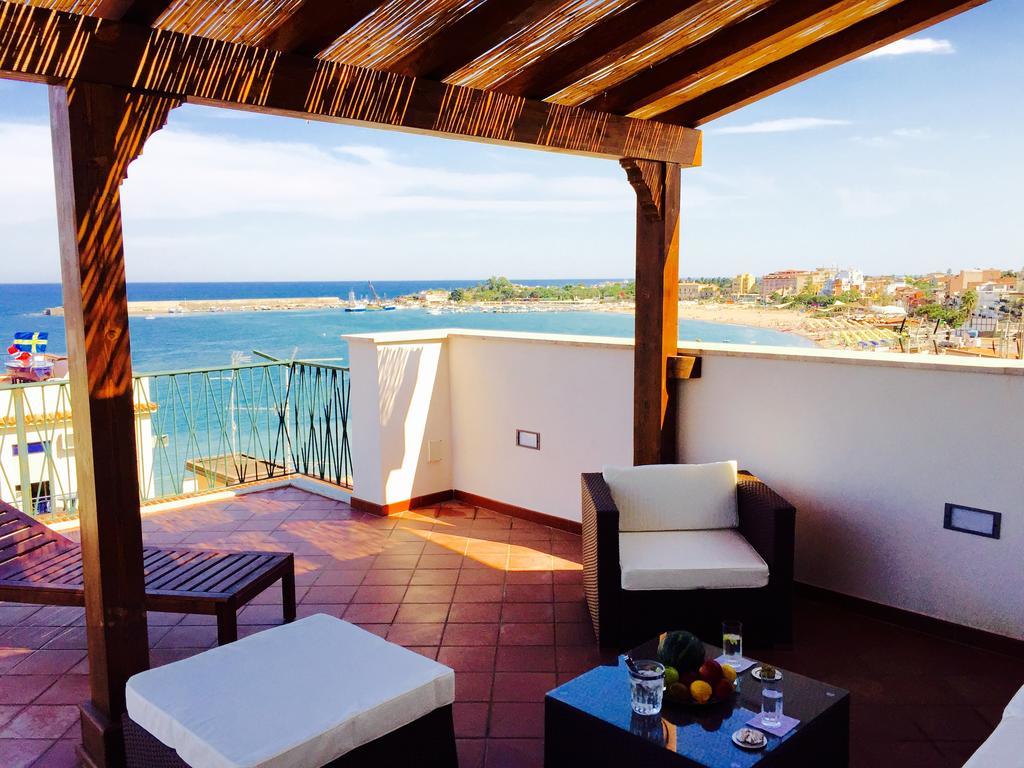 Solarium Achilles Διαμέρισμα Giardini Naxos Εξωτερικό φωτογραφία