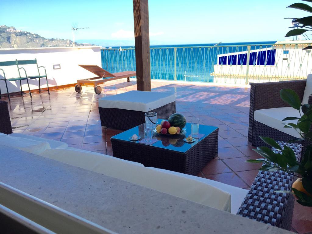 Solarium Achilles Διαμέρισμα Giardini Naxos Εξωτερικό φωτογραφία